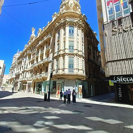 Piso En Pleno Centro De Albacete Con Garaje公寓 外观 照片