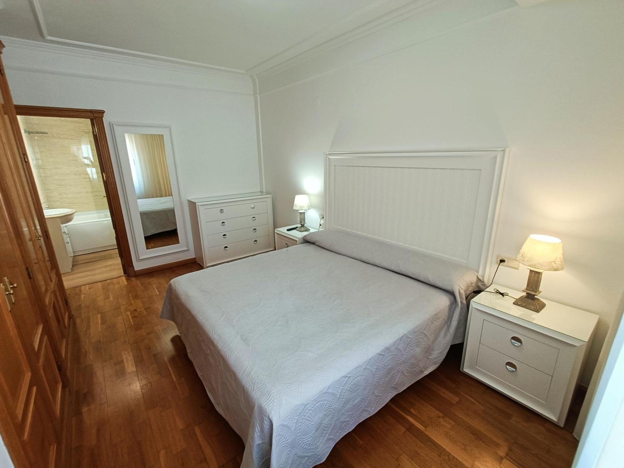 Piso En Pleno Centro De Albacete Con Garaje公寓 外观 照片